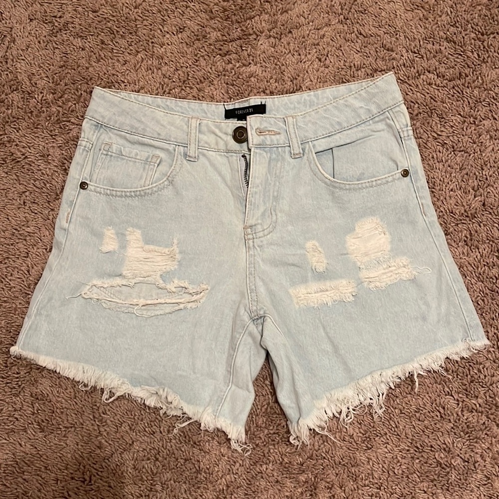 Forever21 ripped jean shorts
